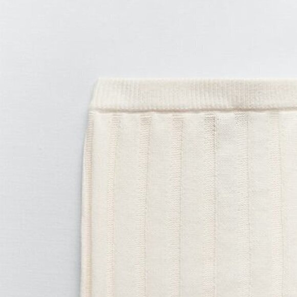 ZARA CHENILLE KNIT MINI SKIRT - Picture 7 of 7